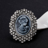 Cameo Brooch<br> Silver Grandeur