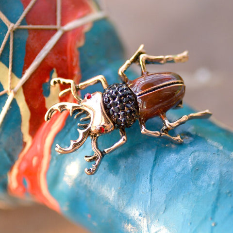 Scarab Brooch<br> Hazelnut