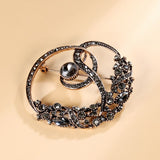 Antique Brooch<br> Divine Antiquity