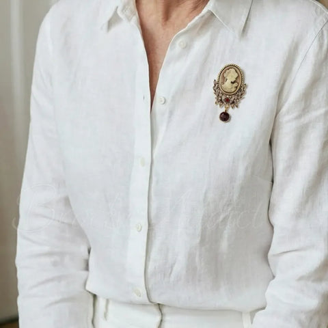 broche-camee-automne-colore-vetement-zoom