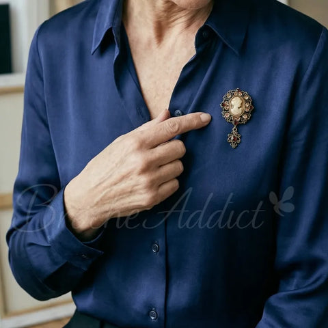 broche-camee-son-altesse-vetement-zoom