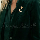 broche-fleur-rose-or-vetement-zoom