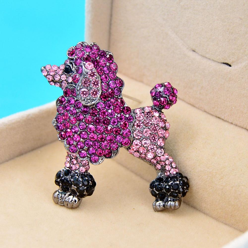 petite broche chien caniche mignon blanc métal doré cristal noeud papillon chic petite broche chien caniche mignon blanc métal doré cristal noeud papillon chic