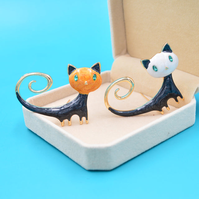 Broche Chat Stranger Cat